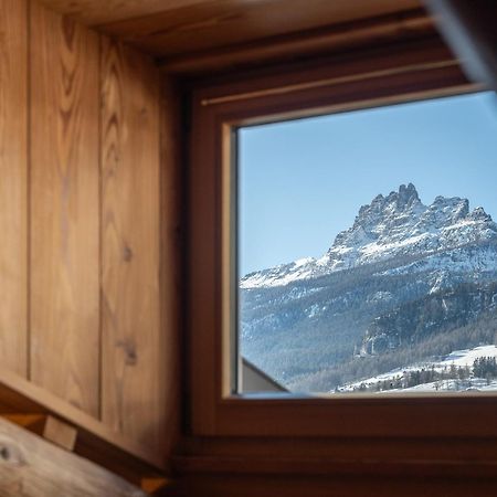 Cortina Lodge Cortina dʼAmpezzo Exterior foto