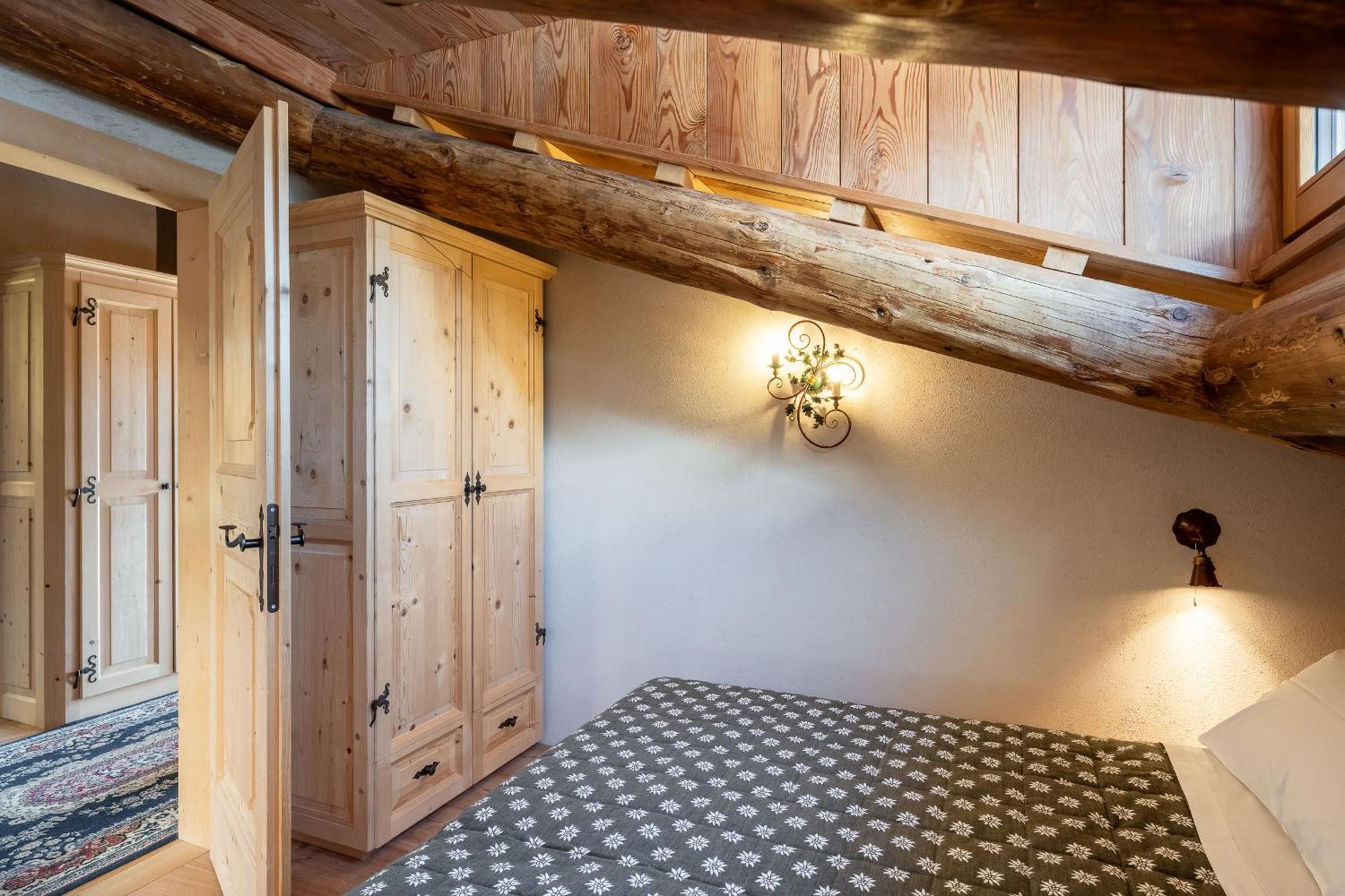 Cortina Lodge Cortina dʼAmpezzo Exterior foto