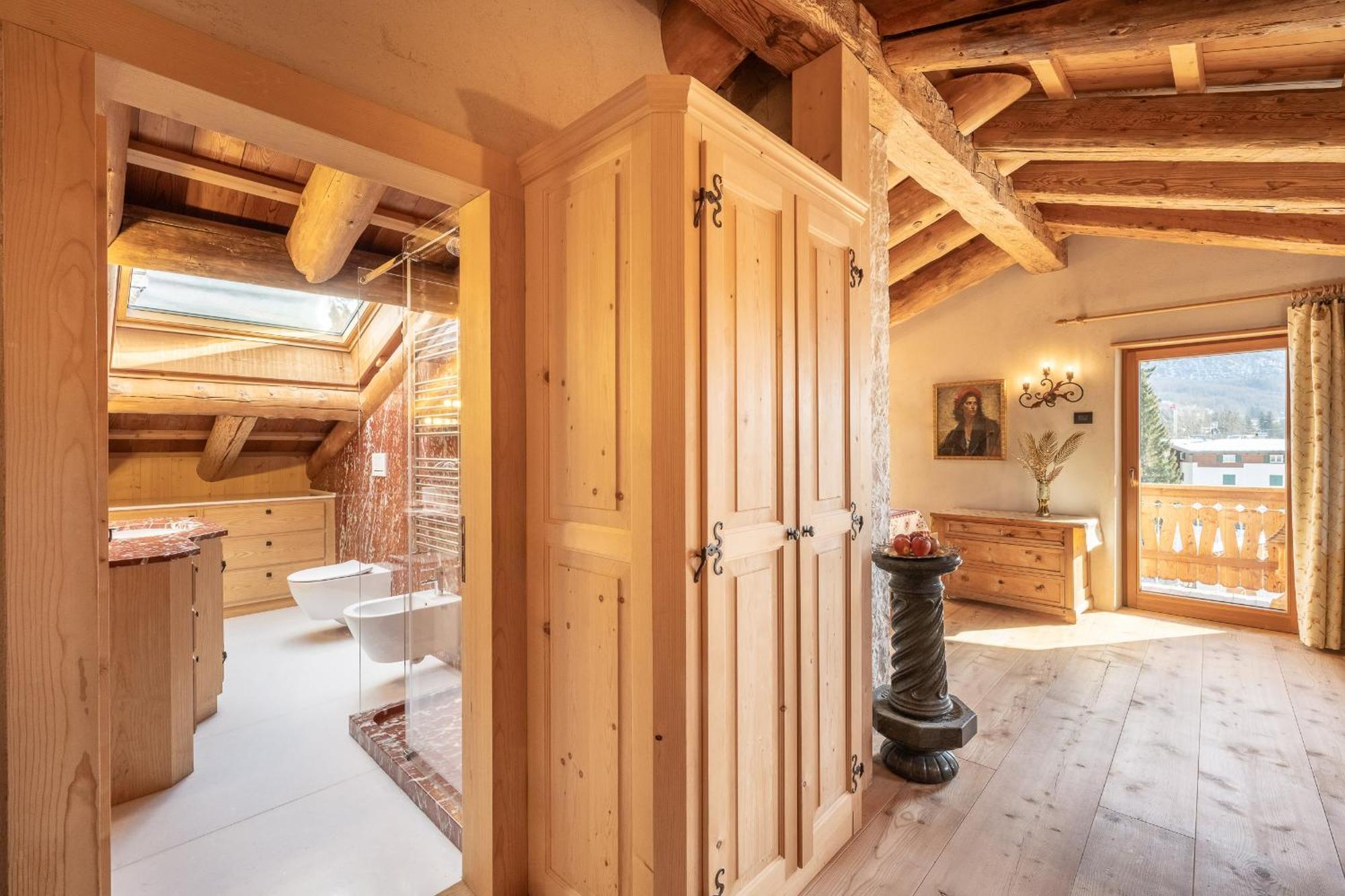 Cortina Lodge Cortina dʼAmpezzo Exterior foto